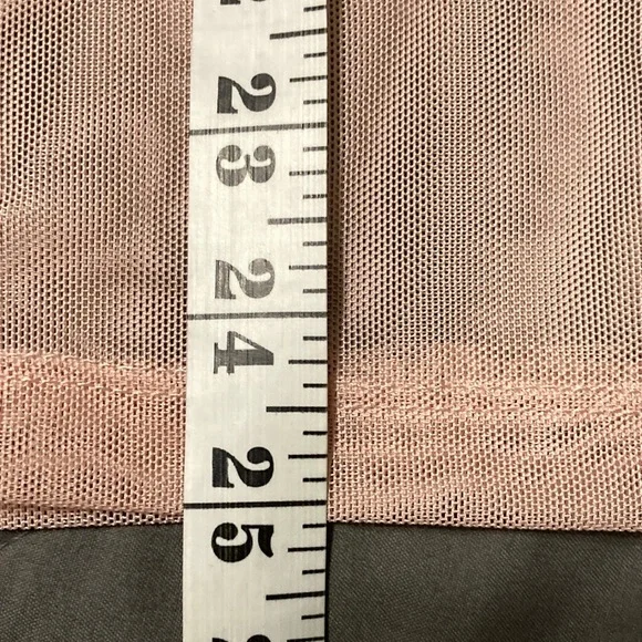 Forever 21 Sheer Pink Long Sleeve Top L Like New - Picture 6 of 6